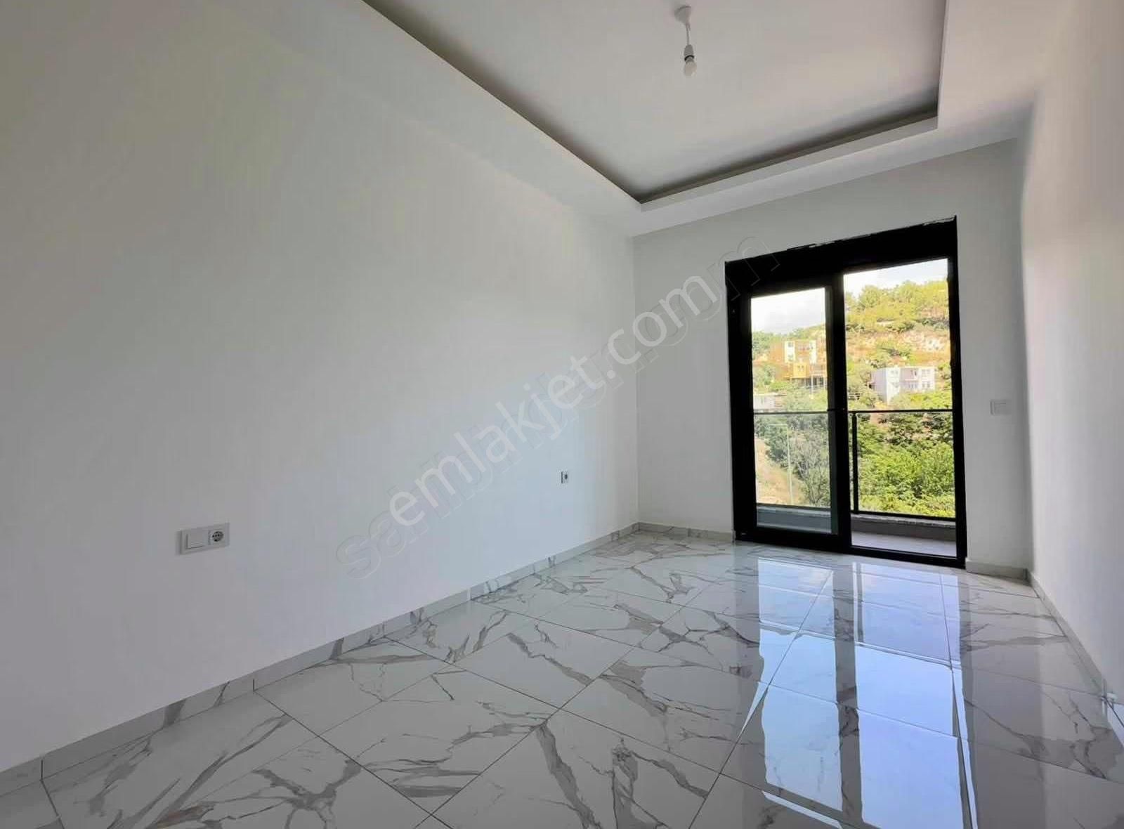 Alanya Demirtaşta Satılık 1+1 Daire - Görsel 12