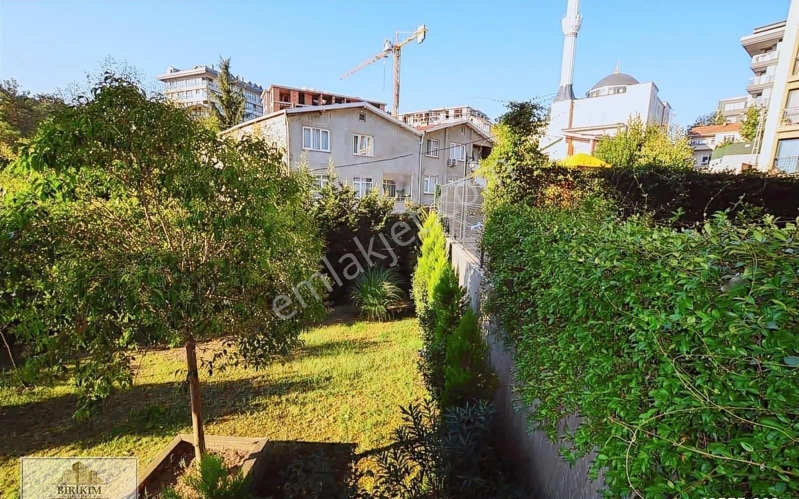 Tarabya Vadi Konakları'nda 5 + 1 Muhteşem Bahçe Dubleks