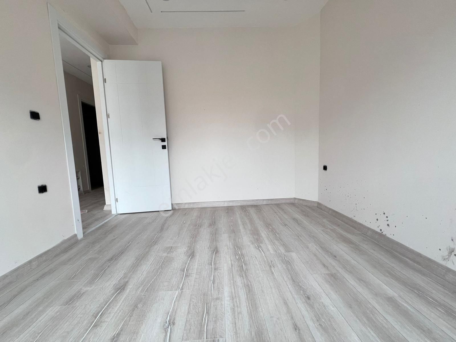 Üçyol Metro Yakını 1+1 Yerden Isıtmalı - Görsel 13