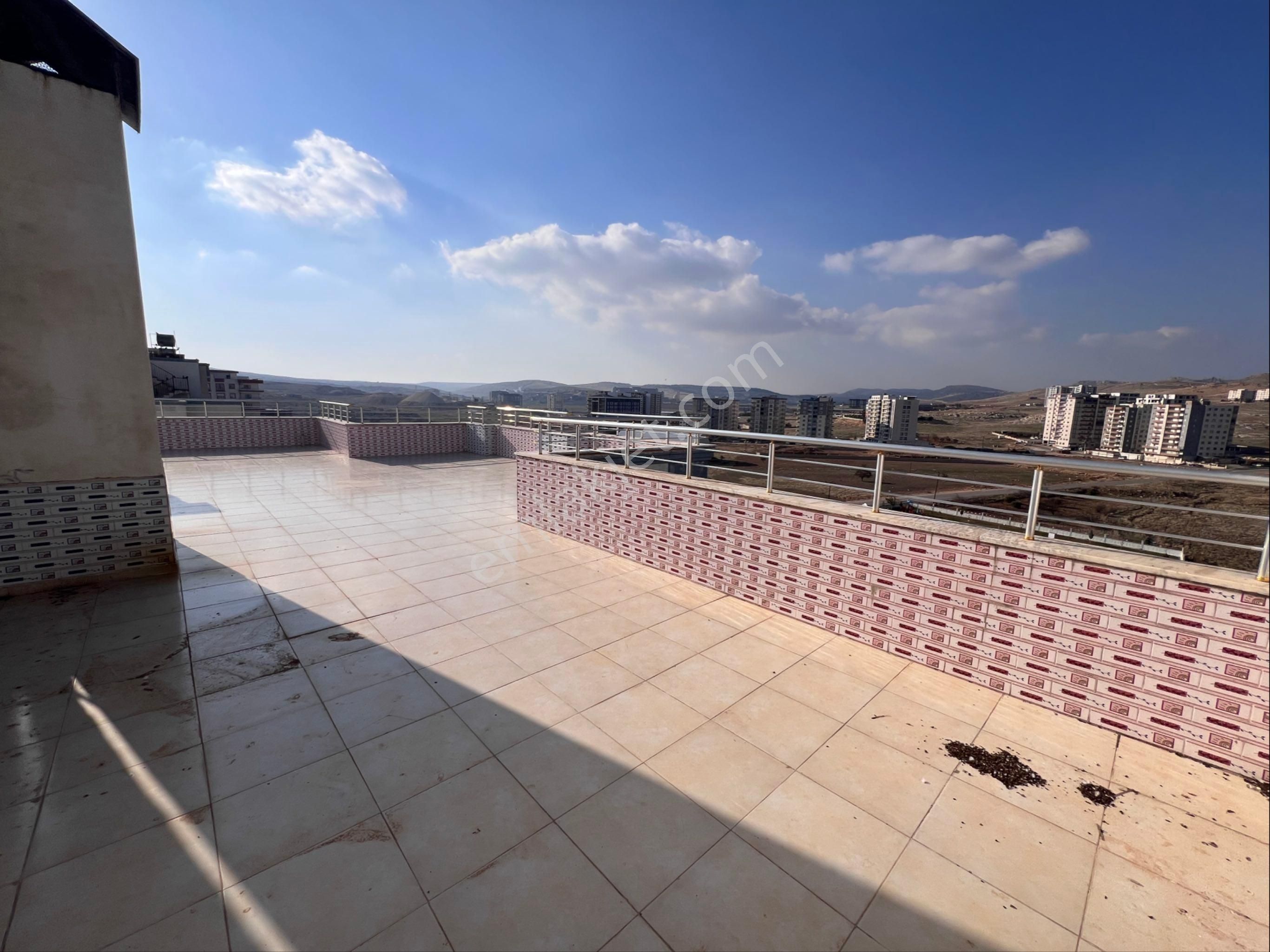 Murat Emlaktan Site İçerisinde İçi Lüks Yapılmış 5+1 Dubleks Dairemiz Satılıktır - Görsel 15