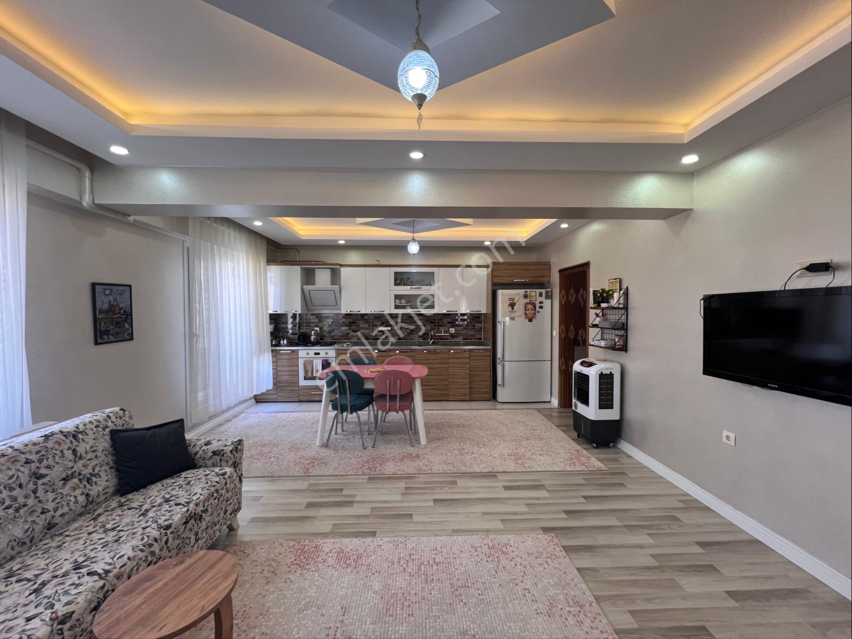 Murat Emlaktan Site İçerisinde İçi Lüks Yapılmış 5+1 Dubleks Dairemiz Satılıktır - Görsel 9