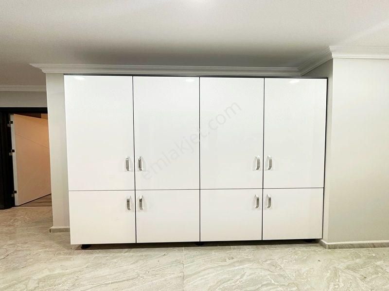 Yakuplu Metrobüse Yürüme Mesafesinde Sıfır 3+1 Ara Kat ! - Görsel 24