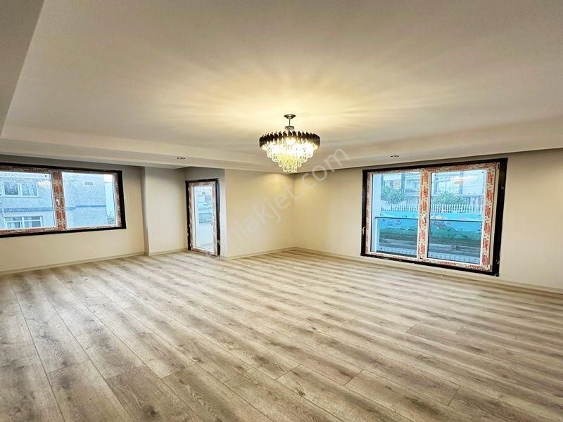 Yakuplu Metrobüse Yürüme Mesafesinde Sıfır 3+1 Ara Kat ! - Görsel 19