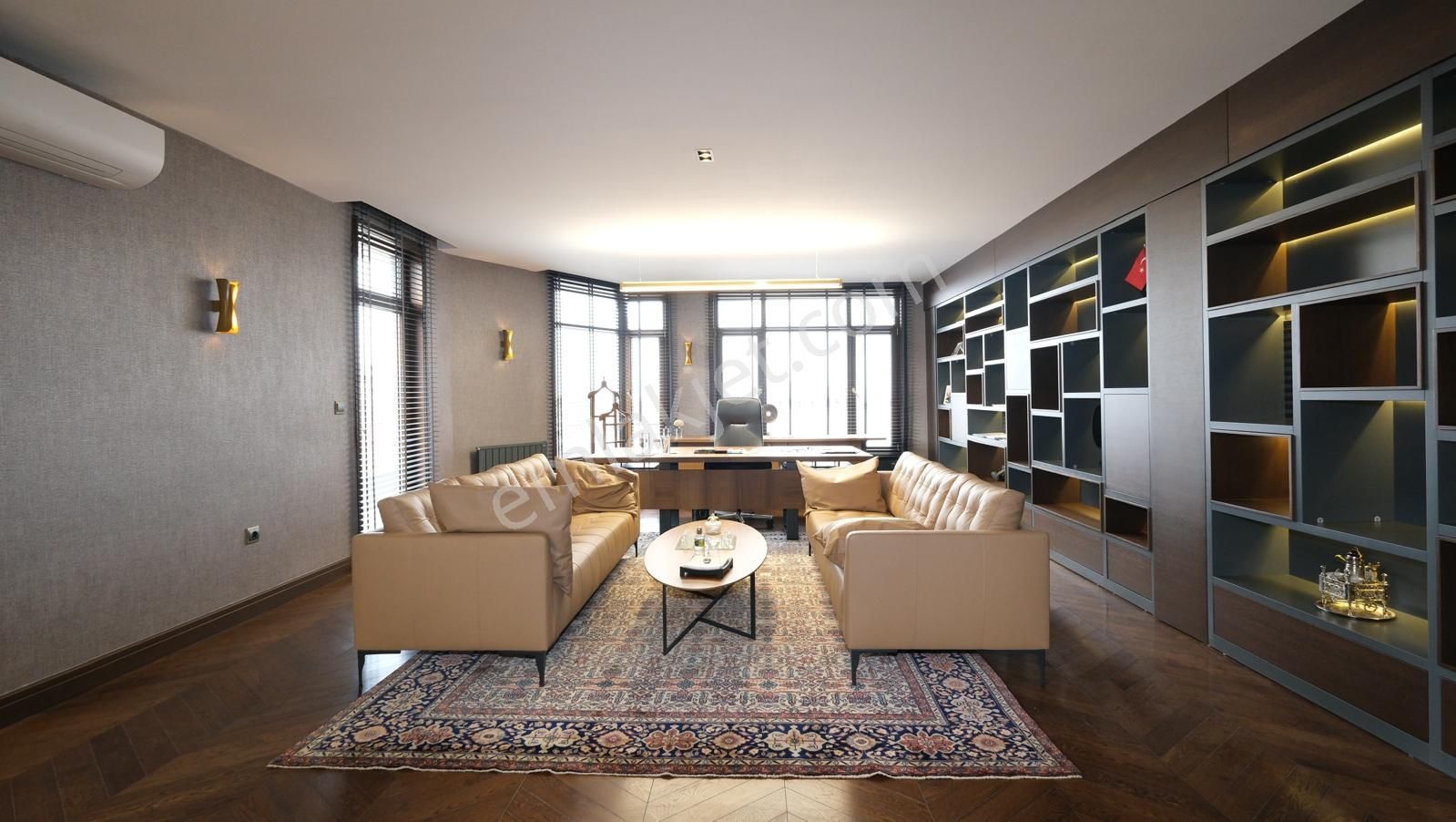 Ankara Uğur Mumcu Cad. Tabela Değeri Yüksek Kiralık 3 Katlı Ofis