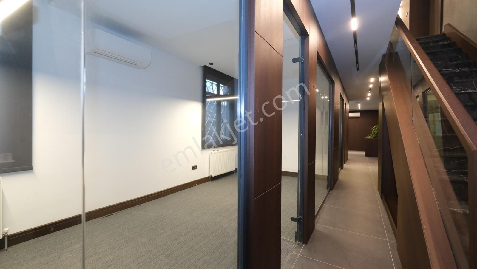 Ankara Uğur Mumcu Cad. Tabela Değeri Yüksek Kiralık 3 Katlı Ofis - Görsel 23