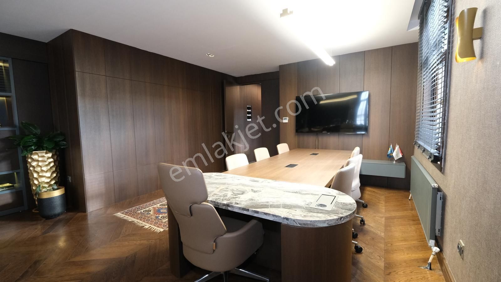 Ankara Uğur Mumcu Cad. Tabela Değeri Yüksek Kiralık 3 Katlı Ofis - Görsel 25