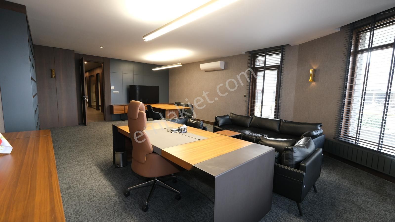 Ankara Uğur Mumcu Cad. Tabela Değeri Yüksek Kiralık 3 Katlı Ofis - Görsel 33