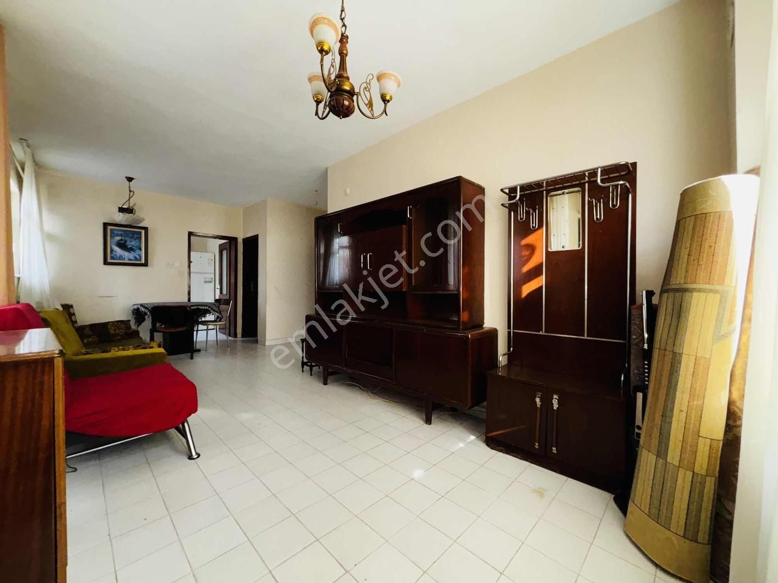 Üniversite Bölgesinde Öğrenciye Kiralık Daire | Değirmenaltı - Görsel 4