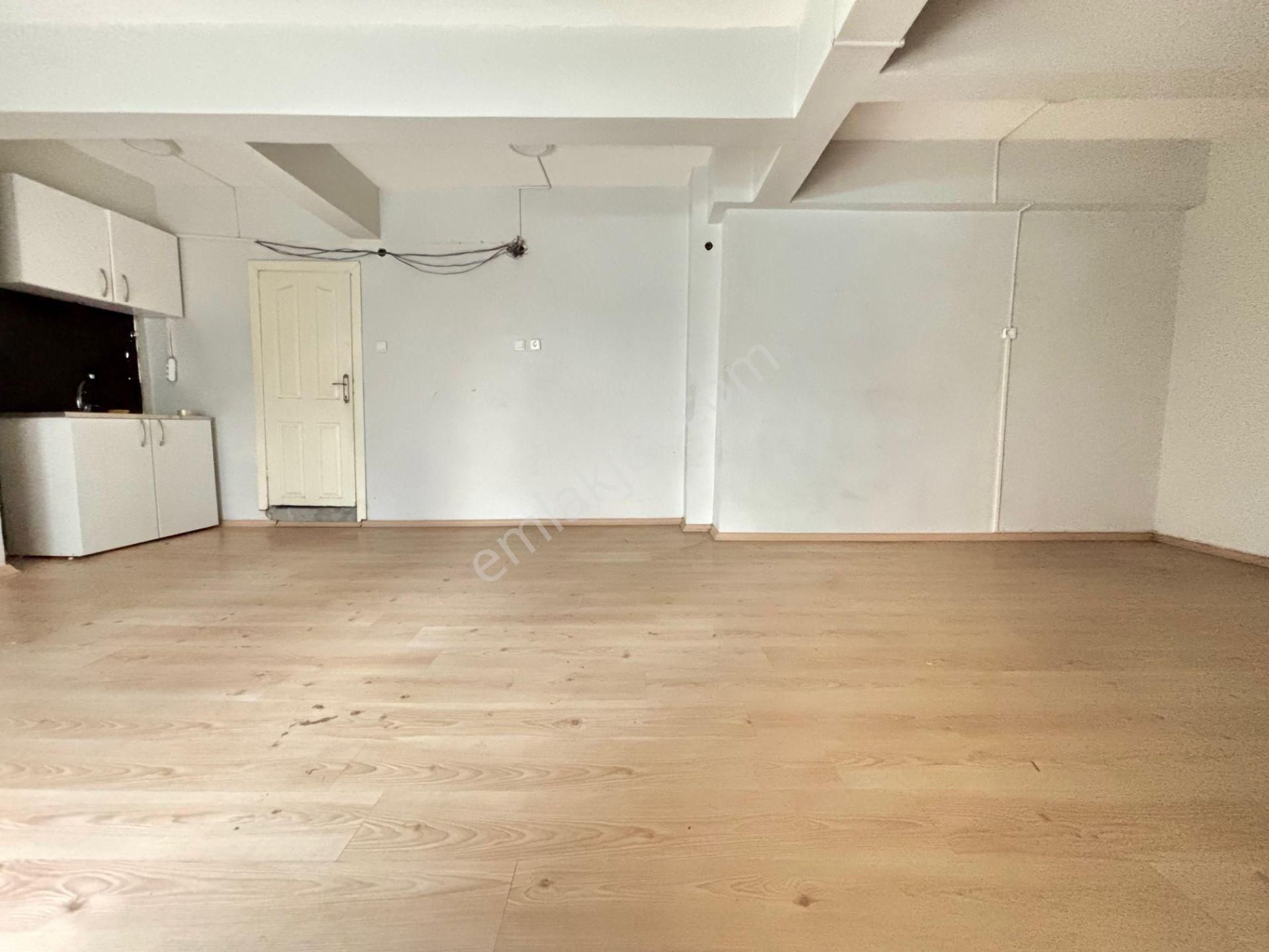 Goldhouse Dan Kiralık Düz Giriş Dükkan - Görsel 5