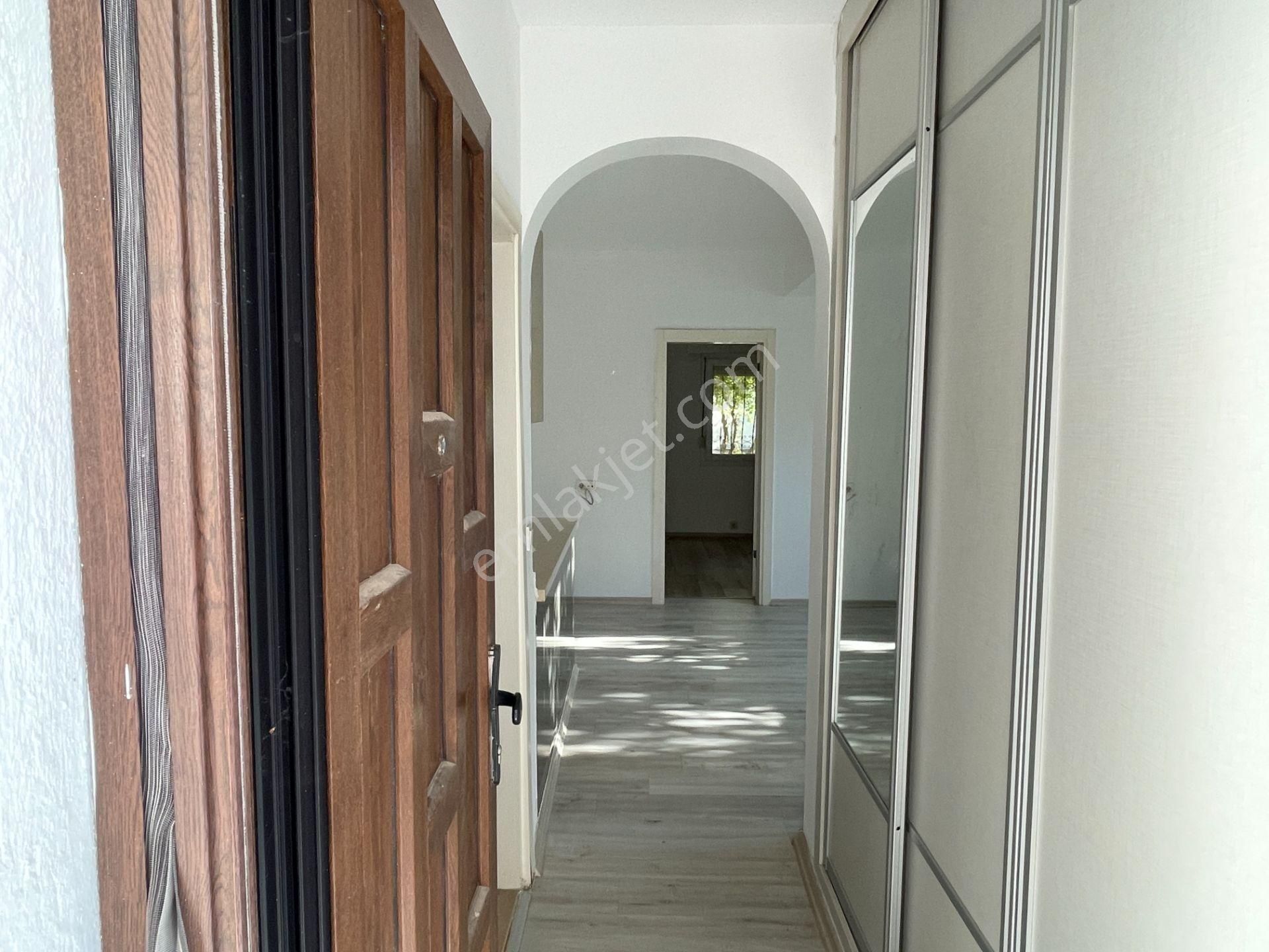 Turgutreis'te Site Havuzlu 100m² Özel Bahçeli Satılık 3+1 - Görsel 12