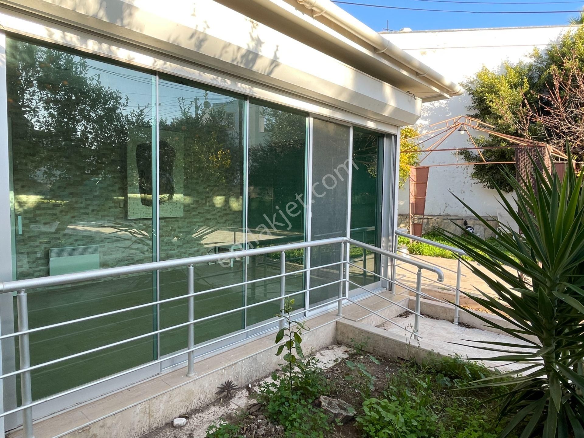 Turgutreis'te Site Havuzlu 100m² Özel Bahçeli Satılık 3+1 - Görsel 20