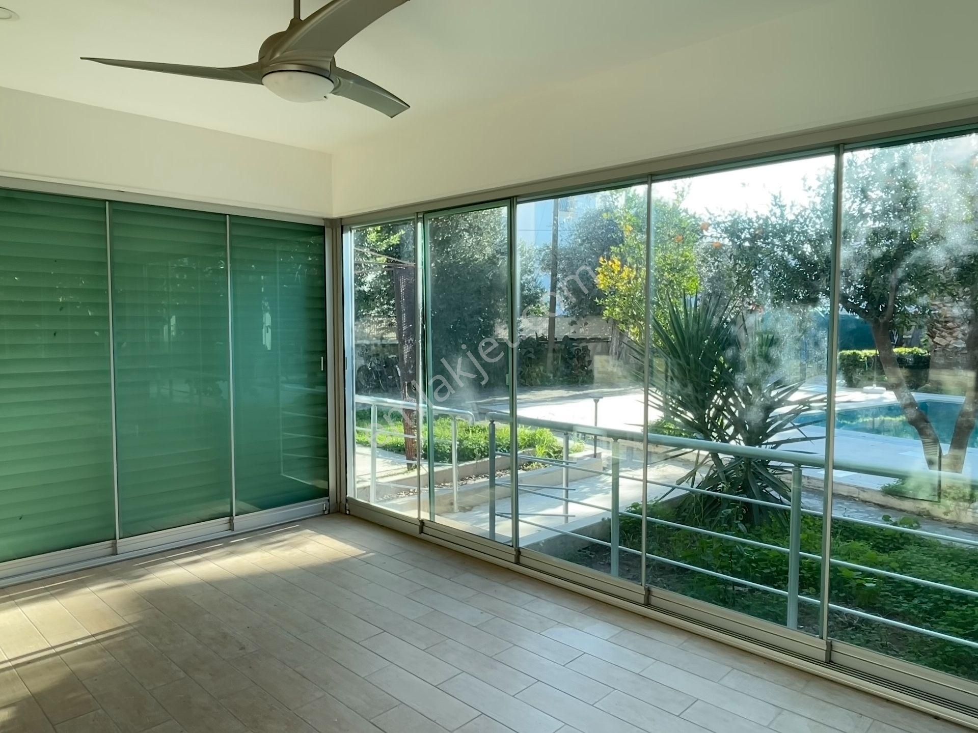 Turgutreis'te Site Havuzlu 100m² Özel Bahçeli Satılık 3+1 - Görsel 7