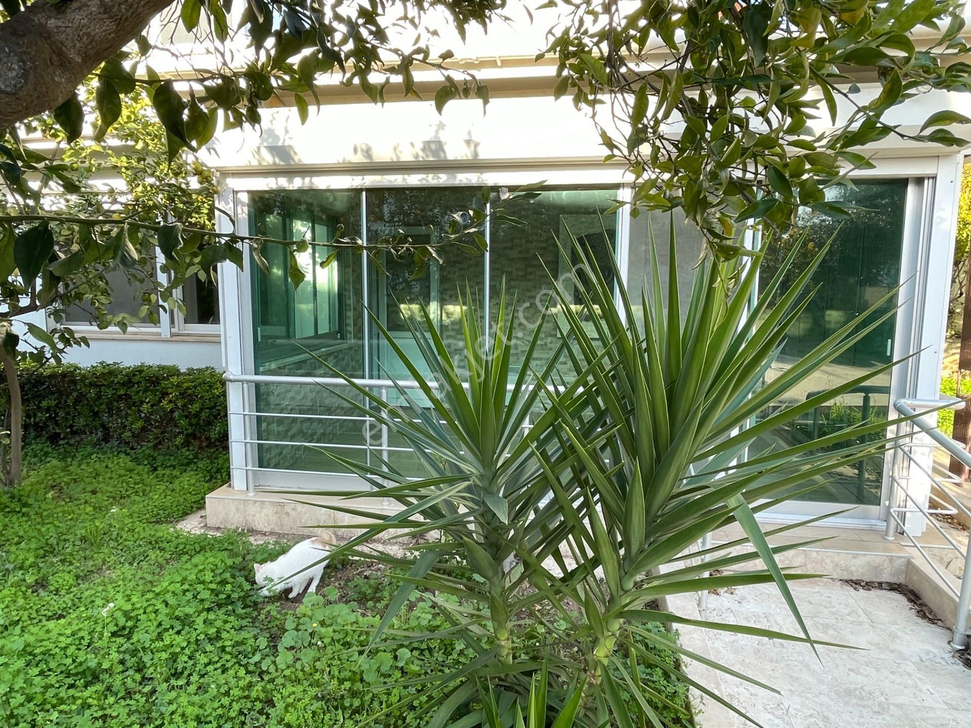 Turgutreis'te Site Havuzlu 100m² Özel Bahçeli Satılık 3+1 - Görsel 19