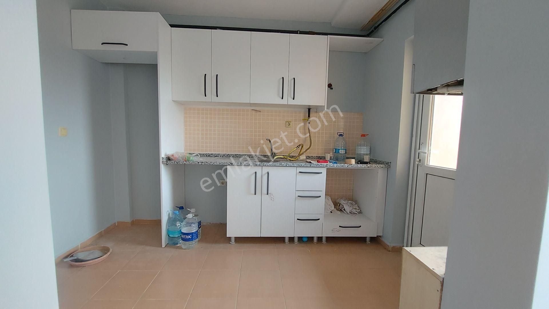 Menemen Ahıska Toki'de 2+1 Satılık Güney Cephe Ara Kat Daire - Görsel 4