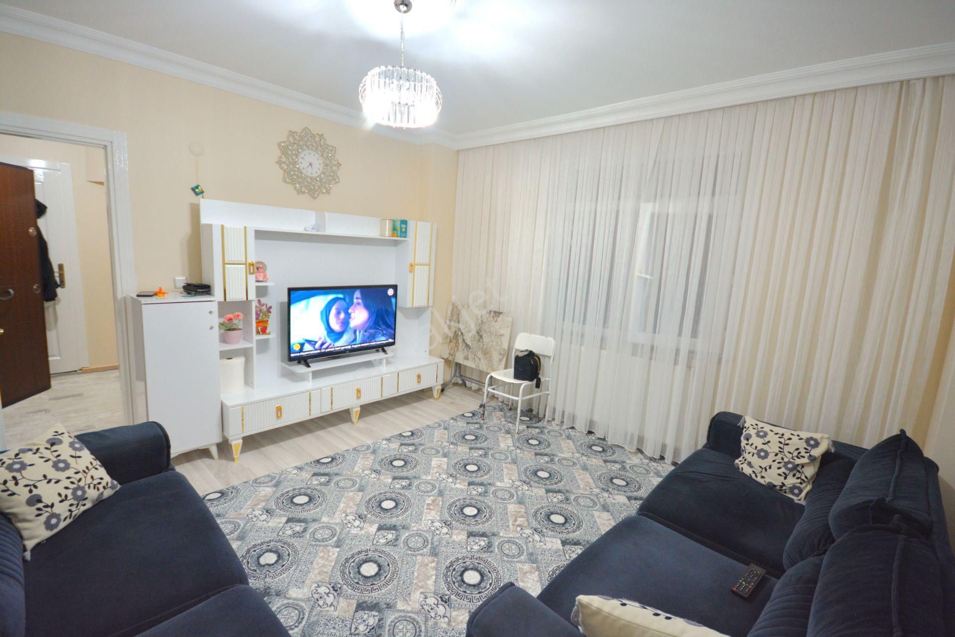 Satılık Ters Dubleks 2+1 İskanlı 90 M2 Konumu Güzel Diş Hastanesine Yakın - Görsel 17