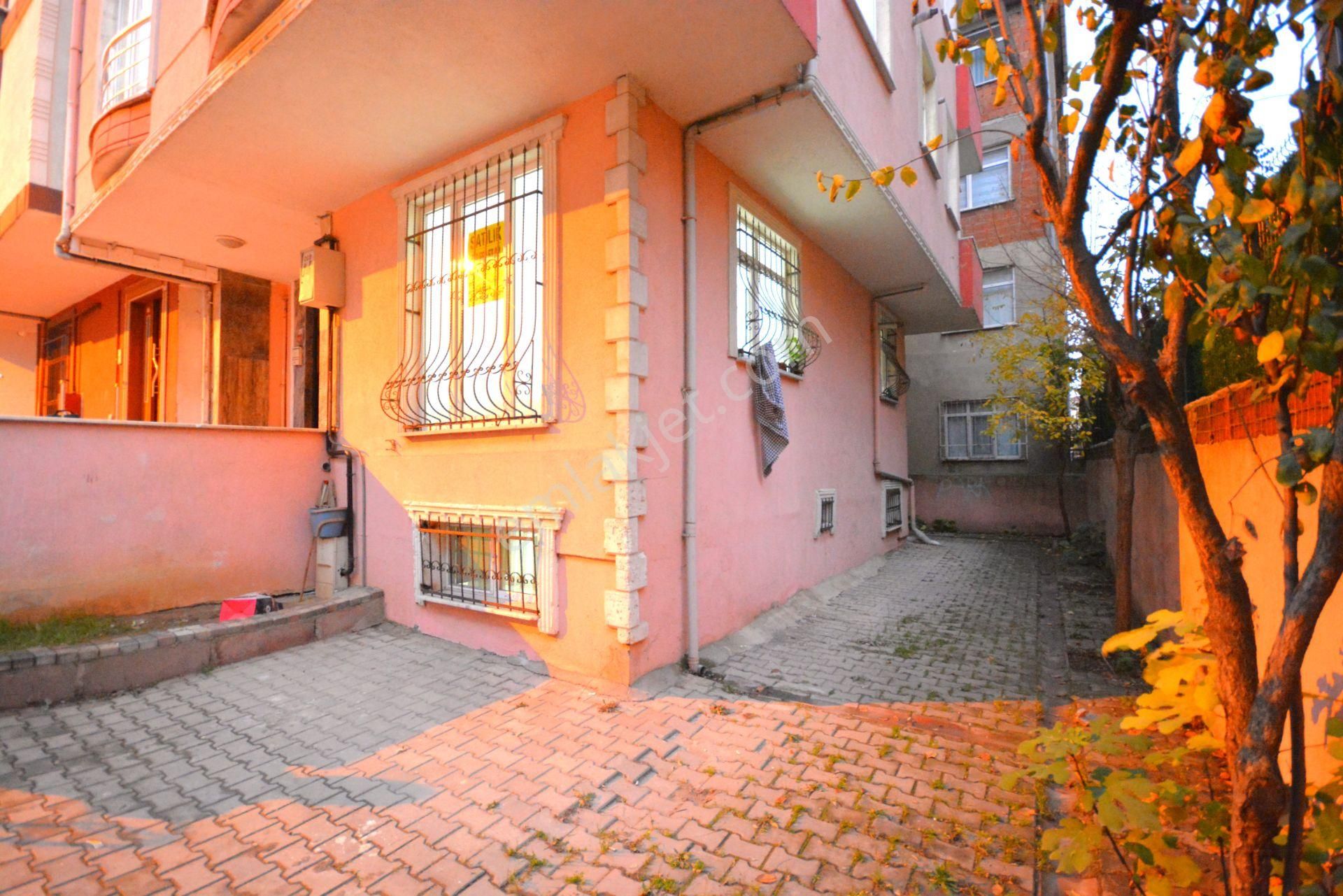 Satılık Ters Dubleks 2+1 İskanlı 90 M2 Konumu Güzel Diş Hastanesine Yakın - Görsel 3