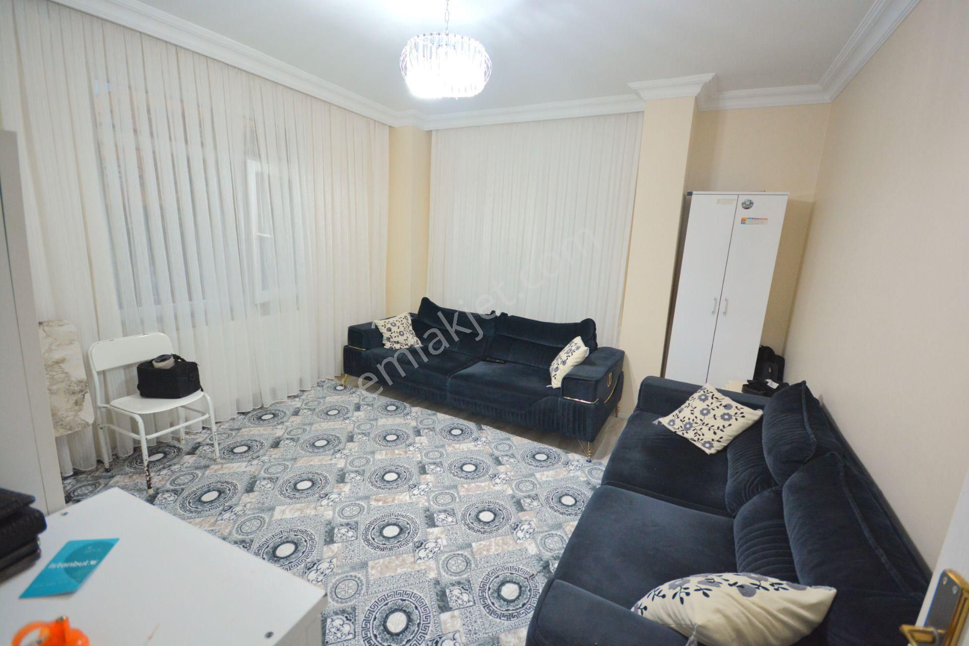 Satılık Ters Dubleks 2+1 İskanlı 90 M2 Konumu Güzel Diş Hastanesine Yakın - Görsel 4