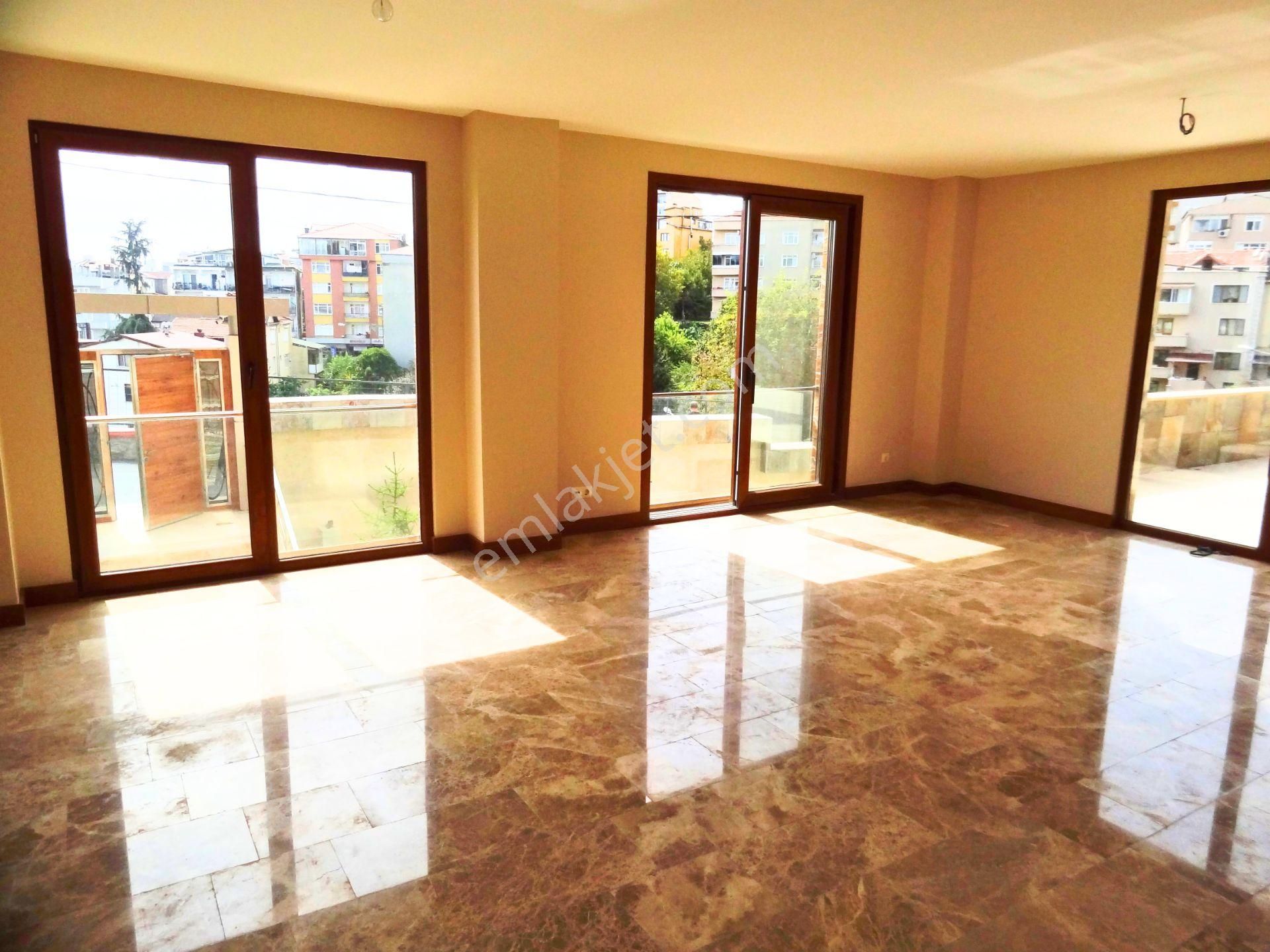 Emirgan, Değirmentepe'de, Geniş Çift Teraslı 3+1 Kiralık Daire. - Görsel 6