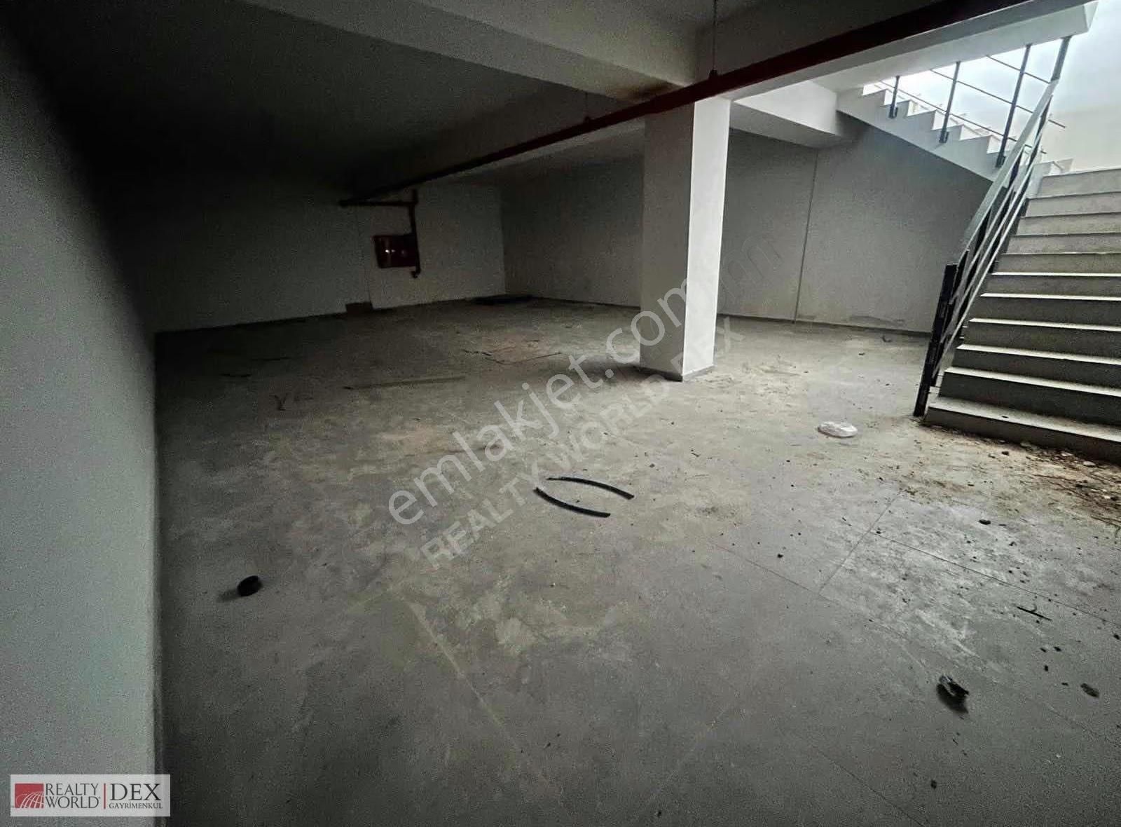 Altıntaş'da 40'lık Yol Üzeri Kiralık Dükkanlar - Görsel 4