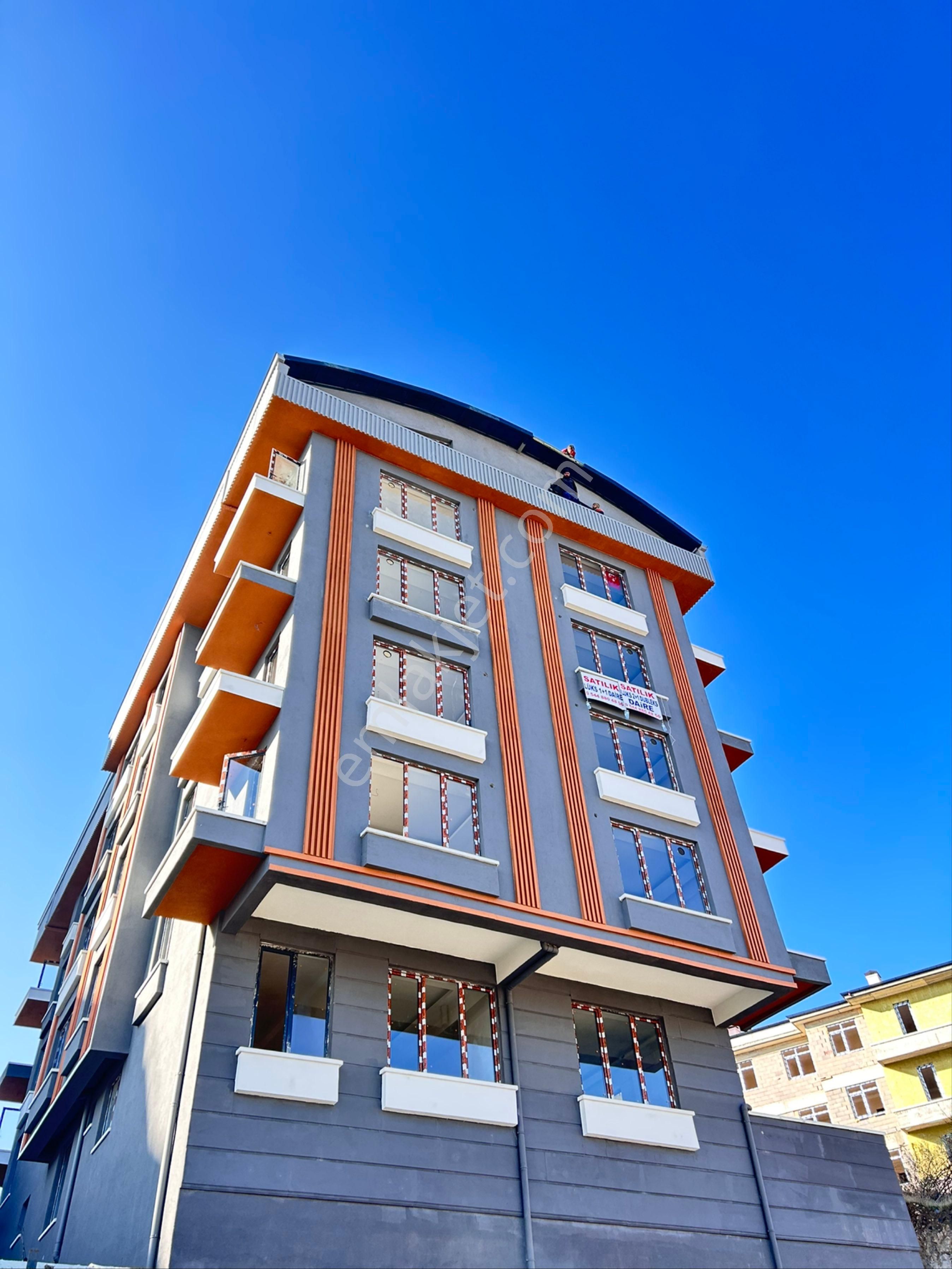 Dikmen ' De Ara Kat Satılık Full Ankara Manzaralı 1+1