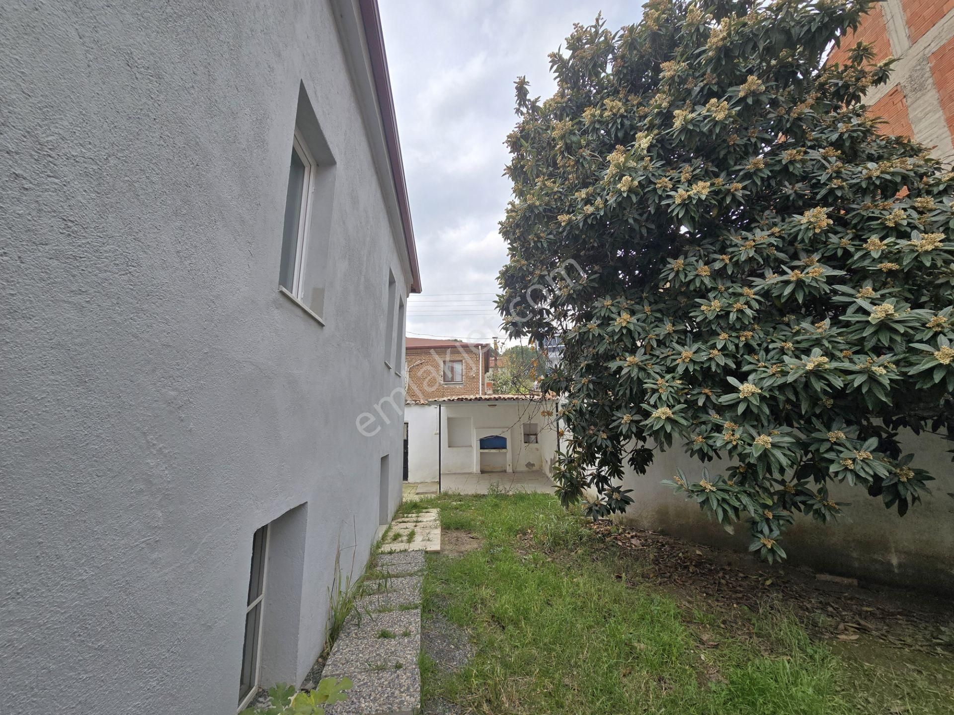 ▀▀jet Emlak'tan Zeytinli'de Geniş & Bahçeli Müstakil 3+1 Köy Evi - Görsel 32