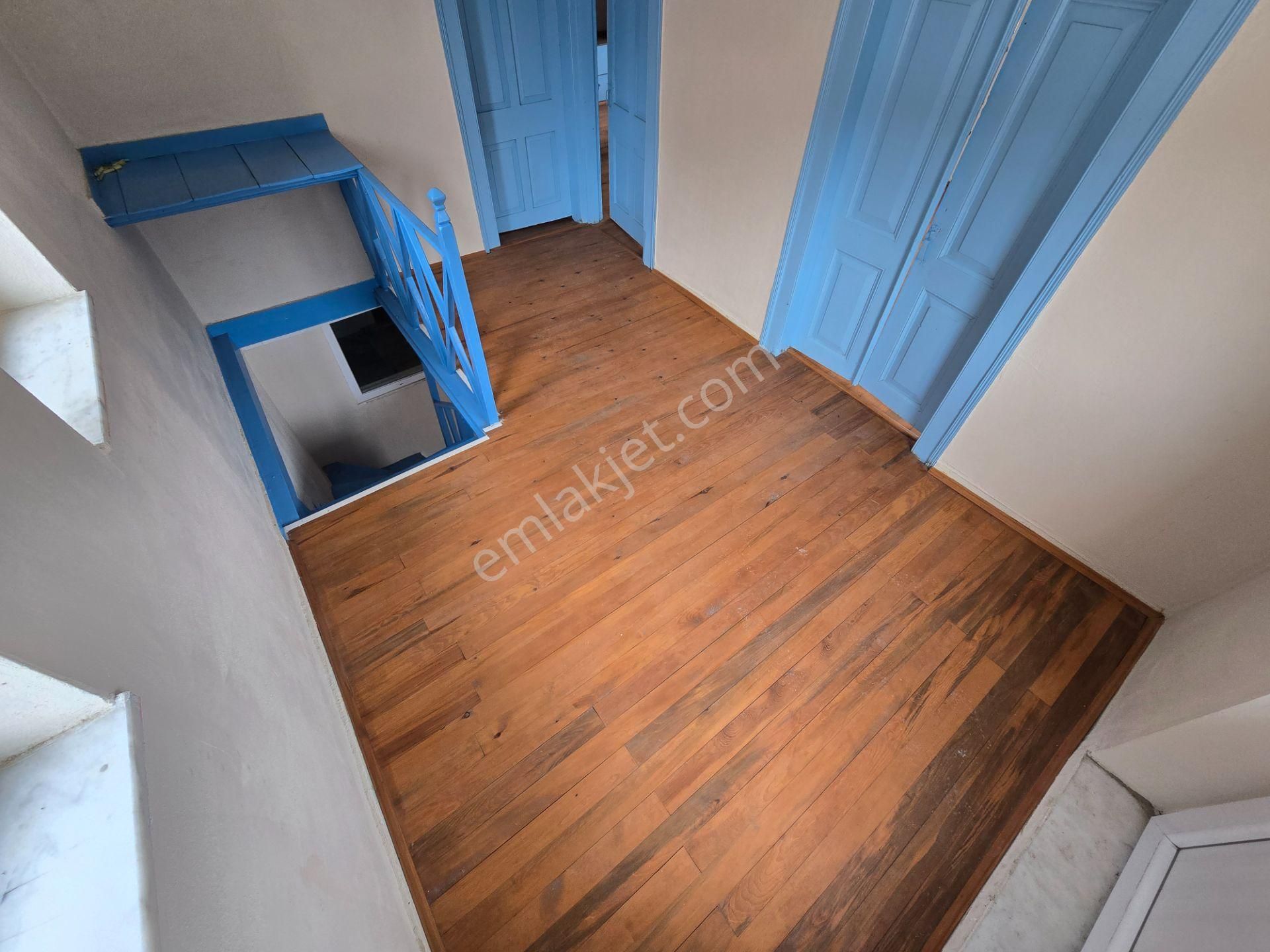 ▀▀jet Emlak'tan Zeytinli'de Geniş & Bahçeli Müstakil 3+1 Köy Evi - Görsel 14