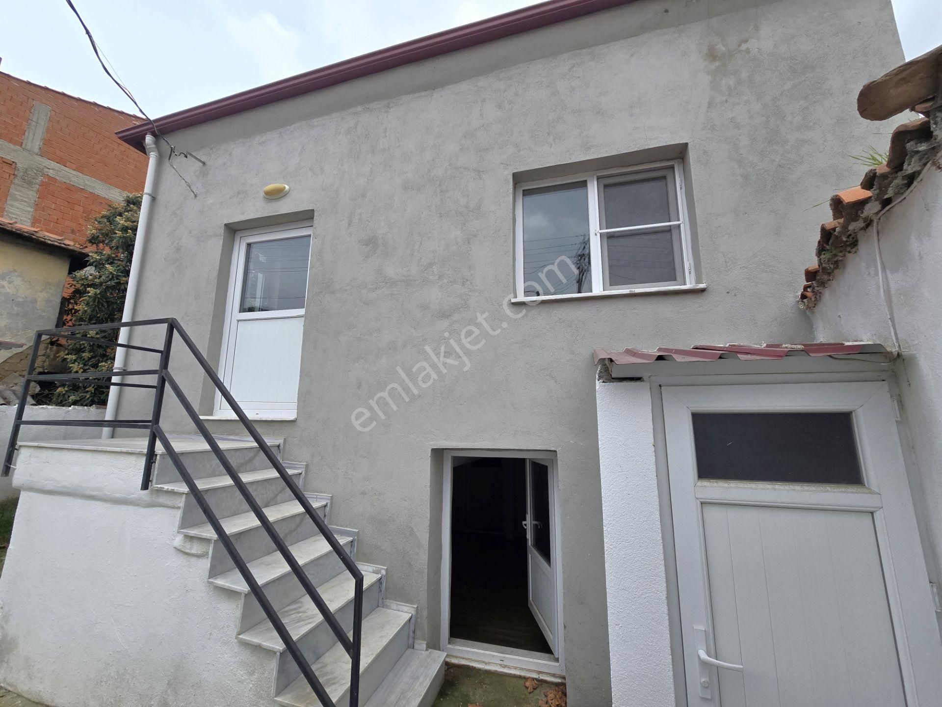 ▀▀jet Emlak'tan Zeytinli'de Geniş & Bahçeli Müstakil 3+1 Köy Evi - Görsel 33