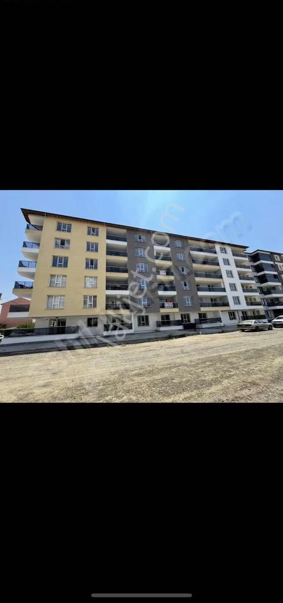 Banaz Kültürparkta 4.kat 3+1 Hazır Daire - Görsel 8