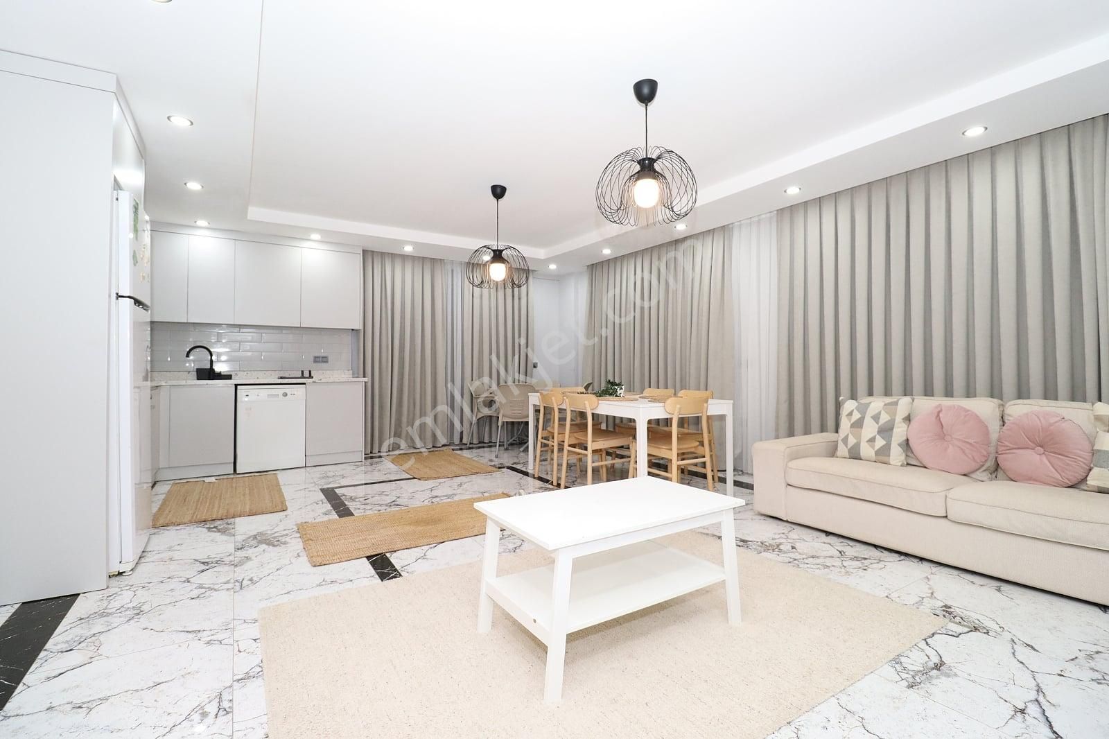 Belek'te Elit Sitede Eşyalı Havuzlu 4+1 Müstakil Villa | Tekce - Görsel 4