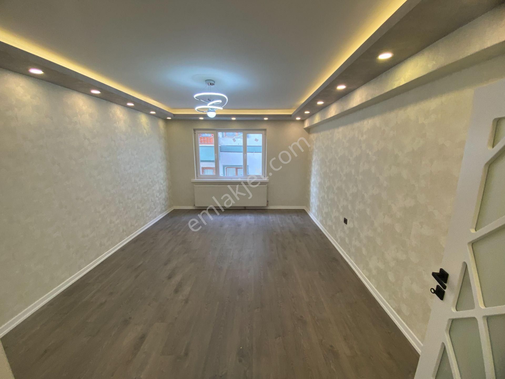 Süvari Mh. Merkezi Konumda Cadde Üzeri Ful Yapılı 3+1 Daire - Görsel 12