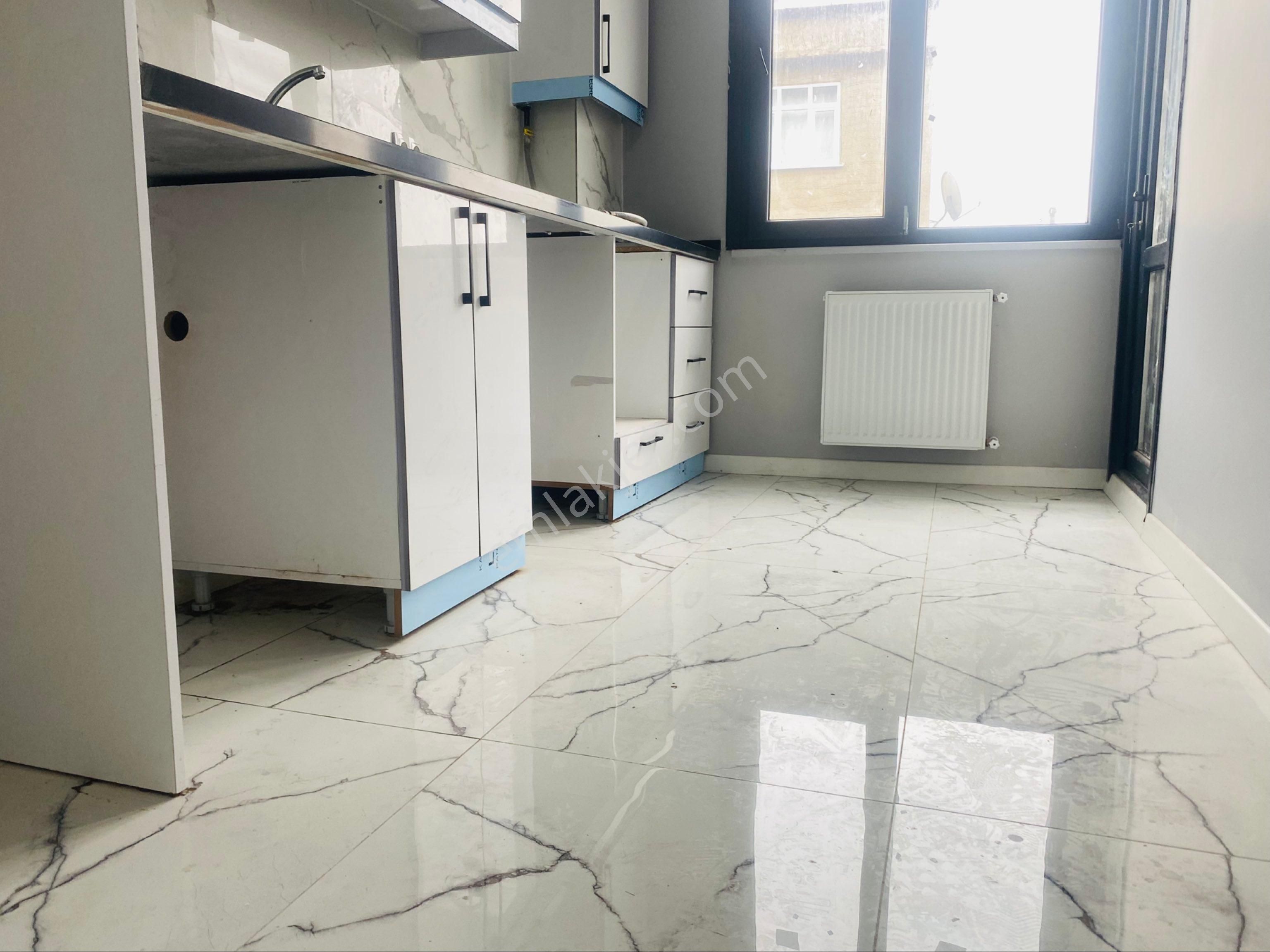 Mimarsinan Mah.kiralık 2+1 Arakat Mükemmel Daire - Görsel 15