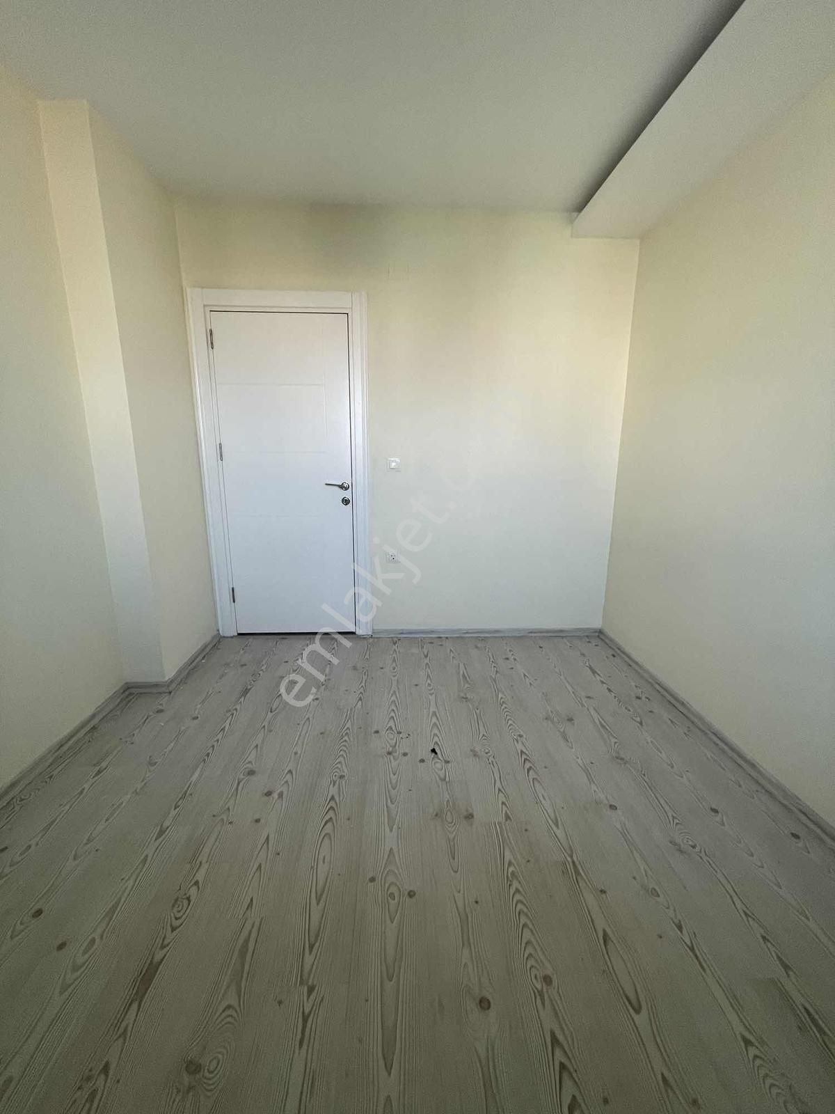 Kozanyolun`da~3+1~doğalgazlı~lüx~işçilik~geniş~oturumlu~daire~ - Görsel 24