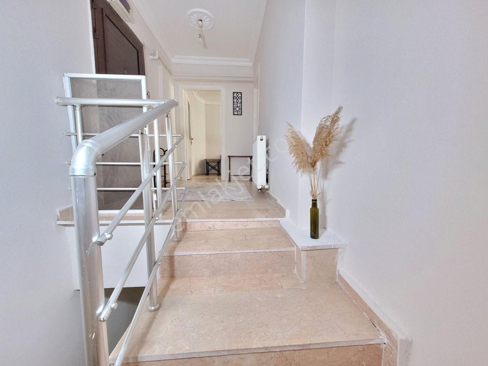 Mç Emlak'tan Alsancak Mah.de Acil Satılık Kupon Daire - Görsel 8