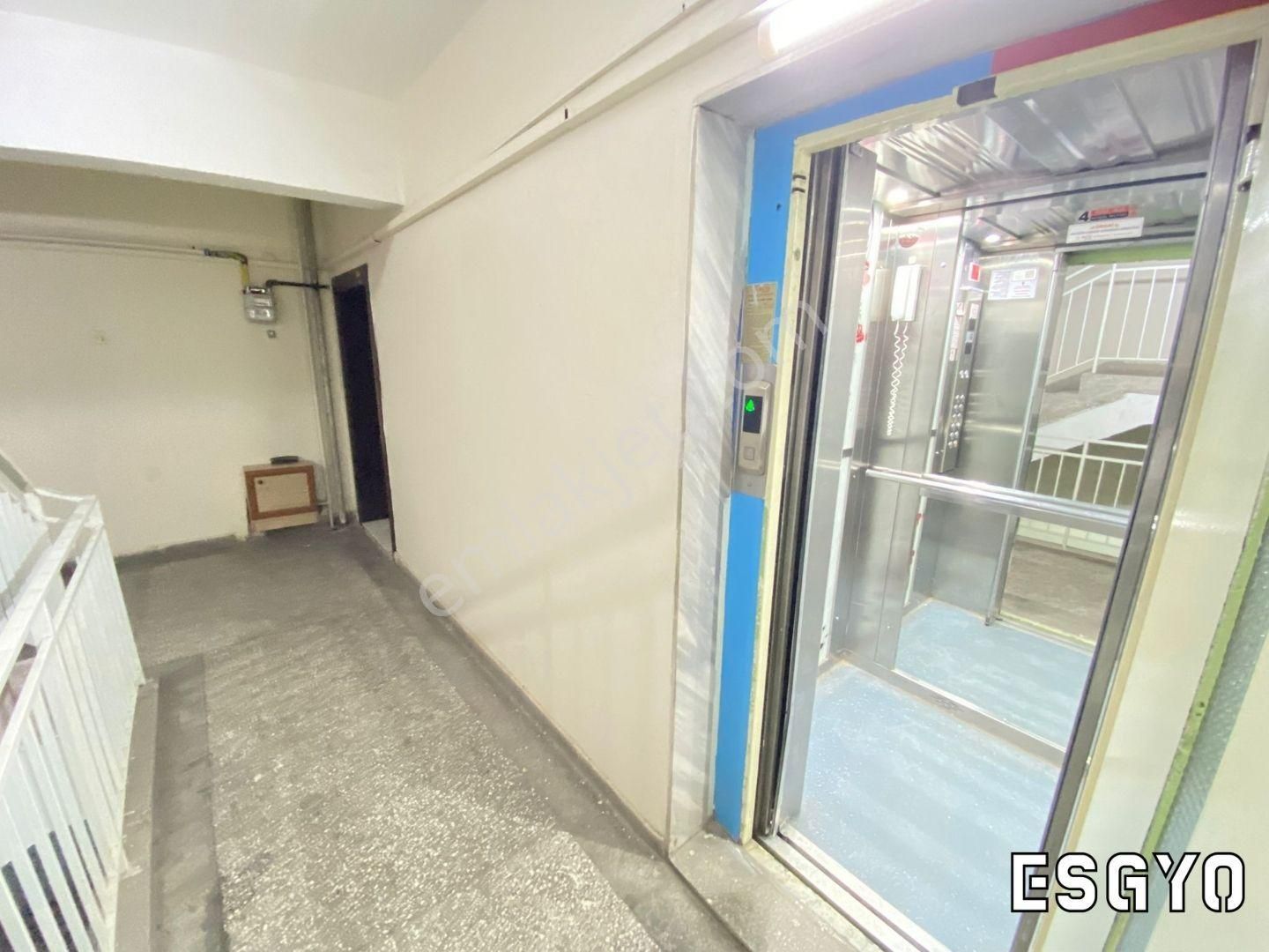 Esgyo'dan Vişnelik Mh Öğretmenler Cad. Üzernde 3+1 Kiralık Daire - Görsel 5