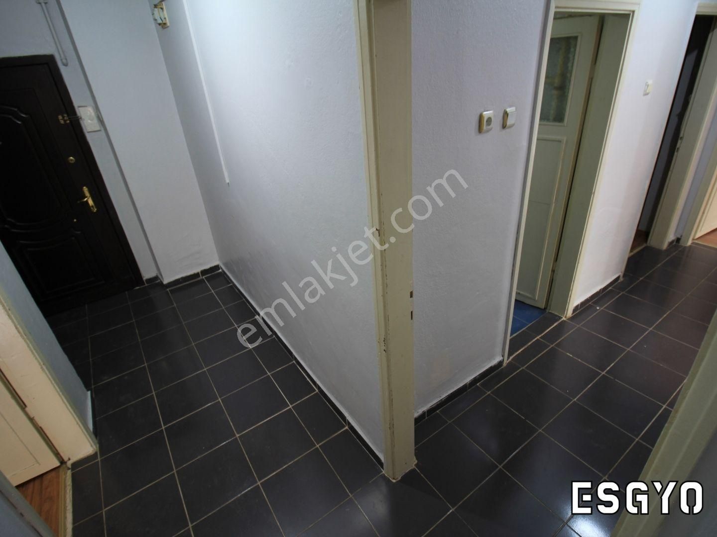 Esgyo'dan Vişnelik Mh Öğretmenler Cad. Üzernde 3+1 Kiralık Daire - Görsel 8