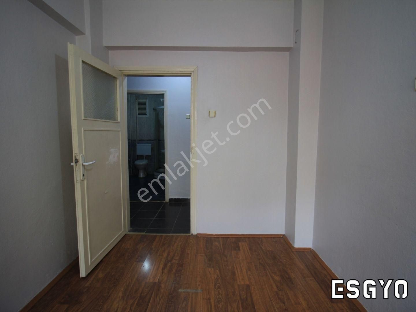Esgyo'dan Vişnelik Mh Öğretmenler Cad. Üzernde 3+1 Kiralık Daire - Görsel 20