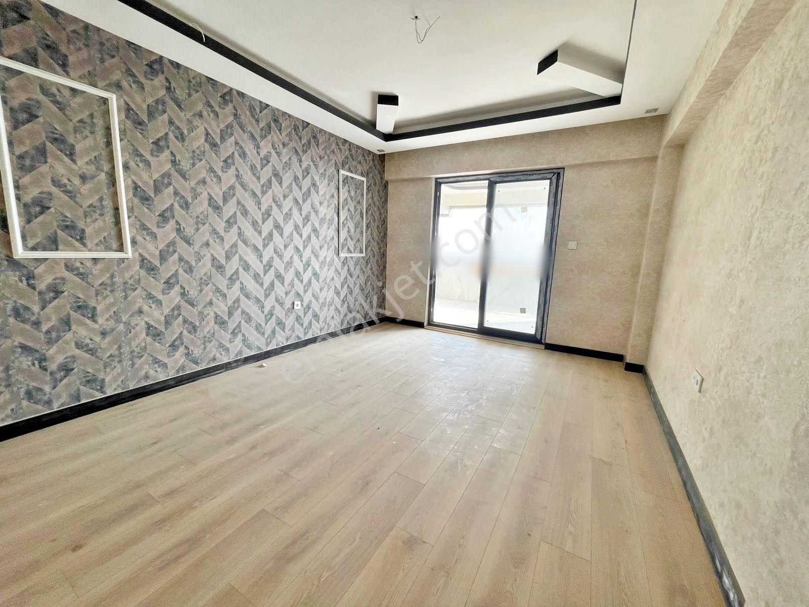 Alpaslan'da Misafirlerin Kıskanacağı Sıfır! Yemek Odalı Daire - Görsel 10