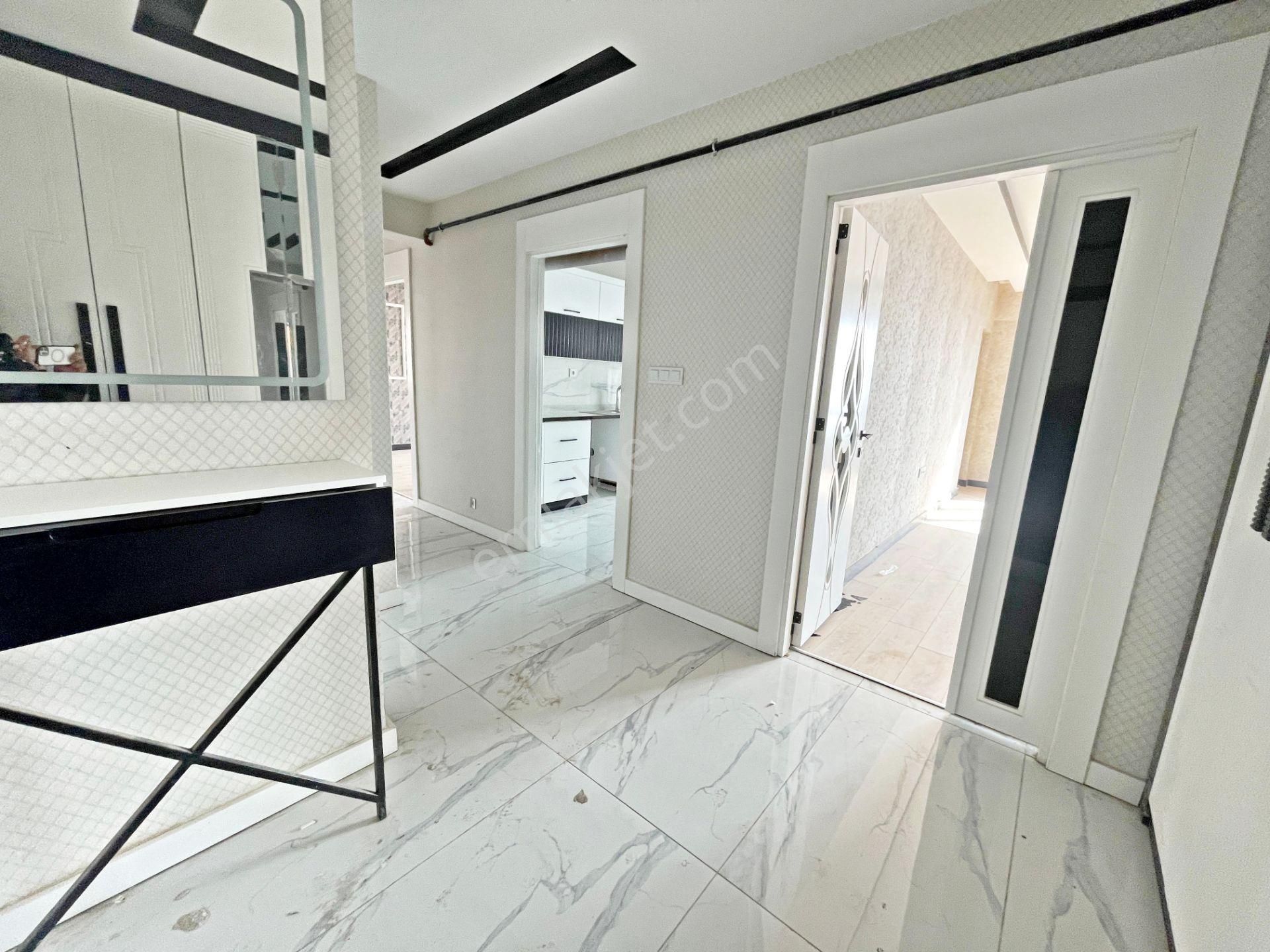 Alpaslan'da Misafirlerin Kıskanacağı Sıfır! Yemek Odalı Daire - Görsel 21