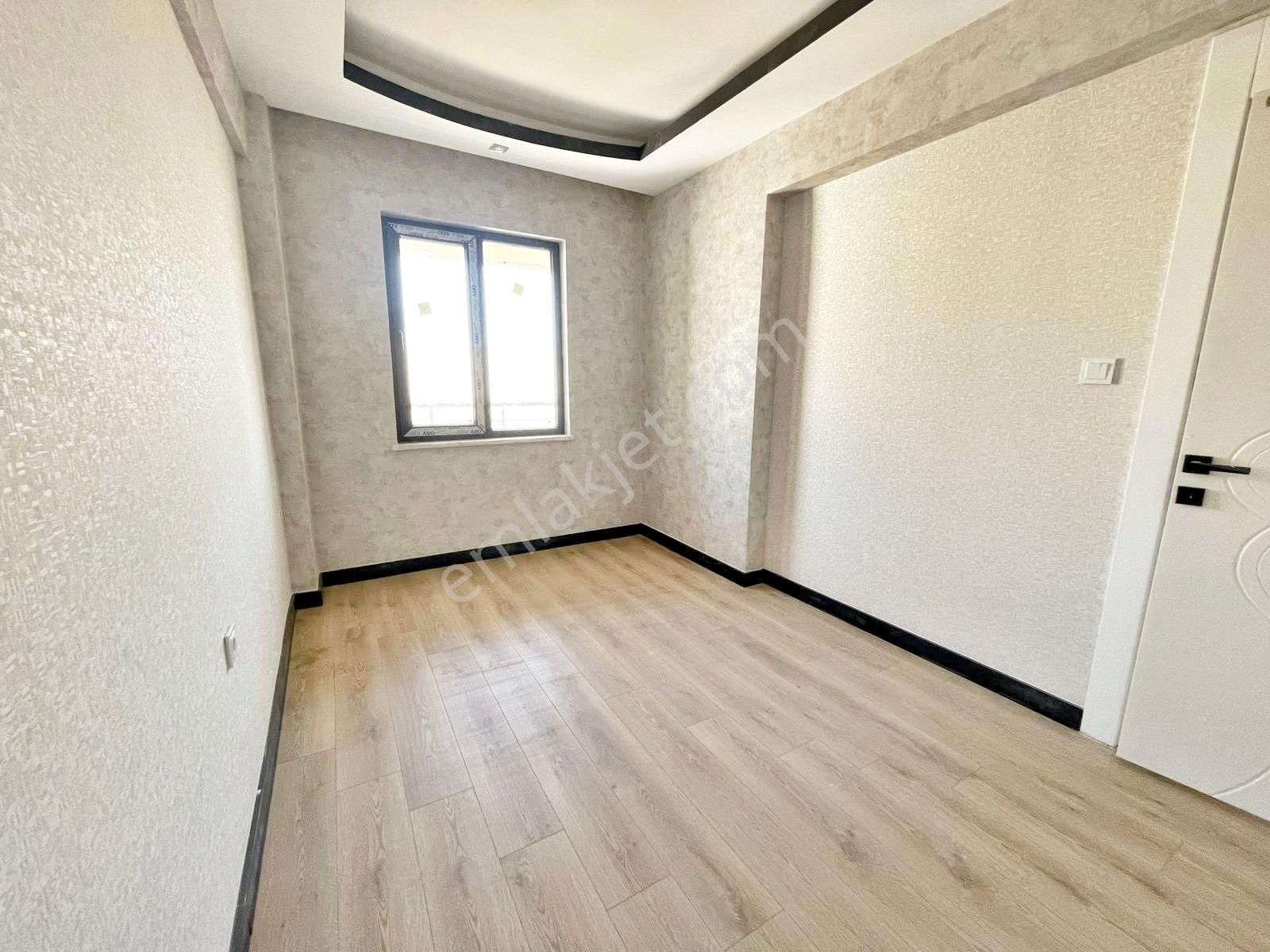 Alpaslan'da Misafirlerin Kıskanacağı Sıfır! Yemek Odalı Daire - Görsel 13