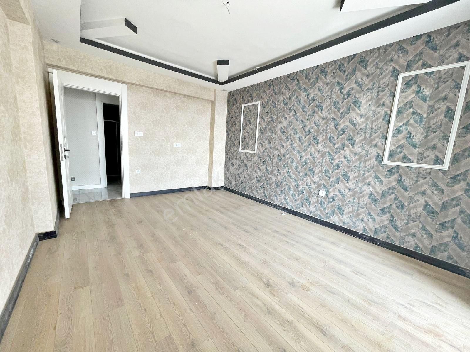 Alpaslan'da Misafirlerin Kıskanacağı Sıfır! Yemek Odalı Daire - Görsel 11