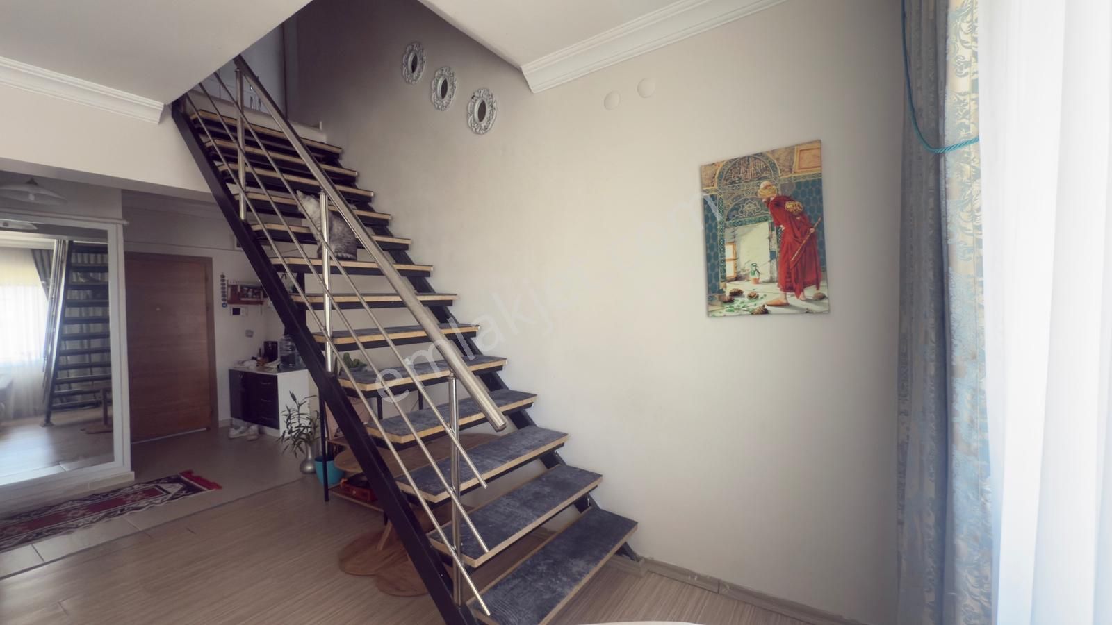 Dikmen Huzur Mah. Satılık Dubleks 4+1 Yapılı Daire Otoparklı - Görsel 25