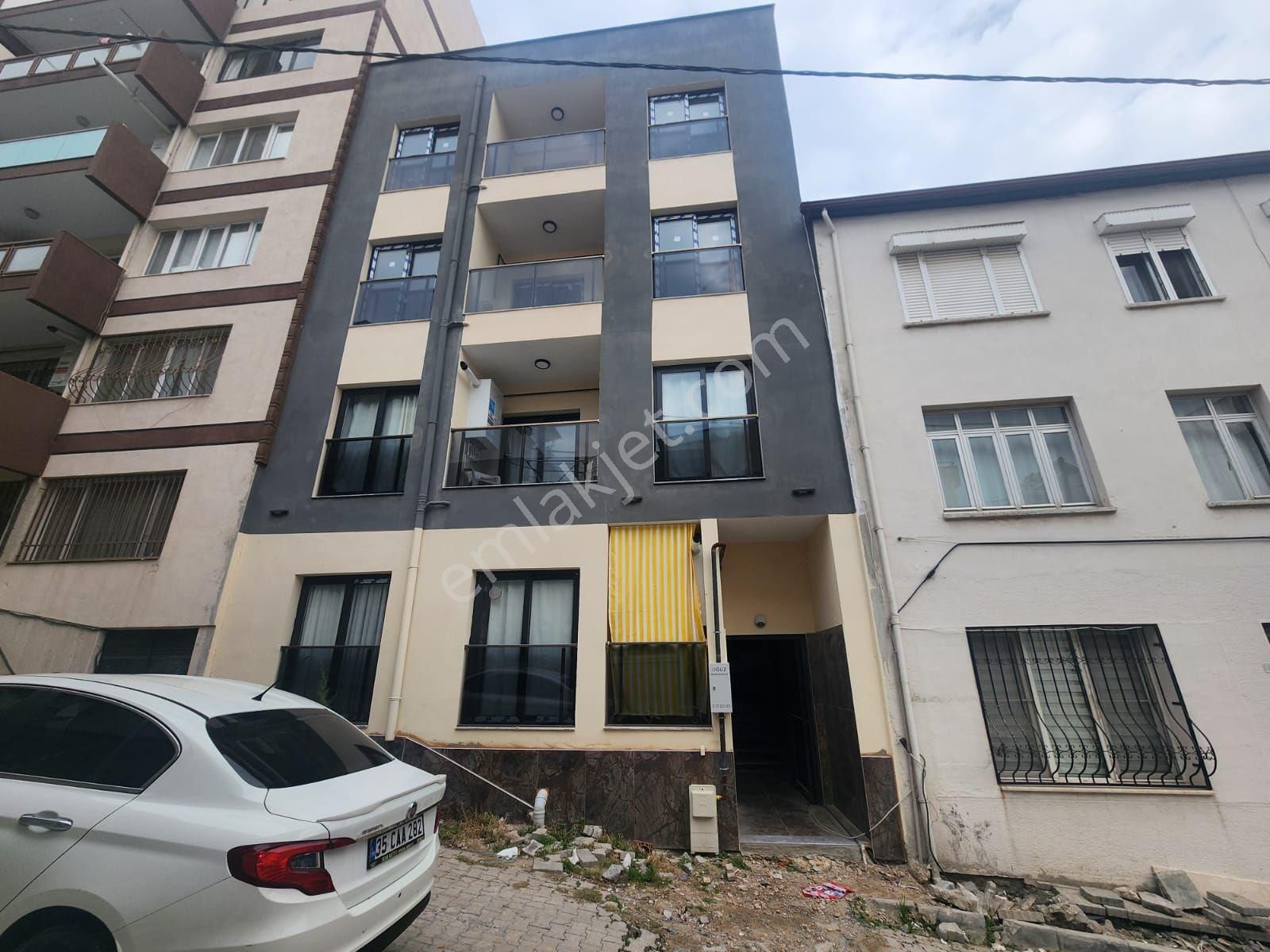 Acil Satılık Konak Mahlesin De 2+1 Da