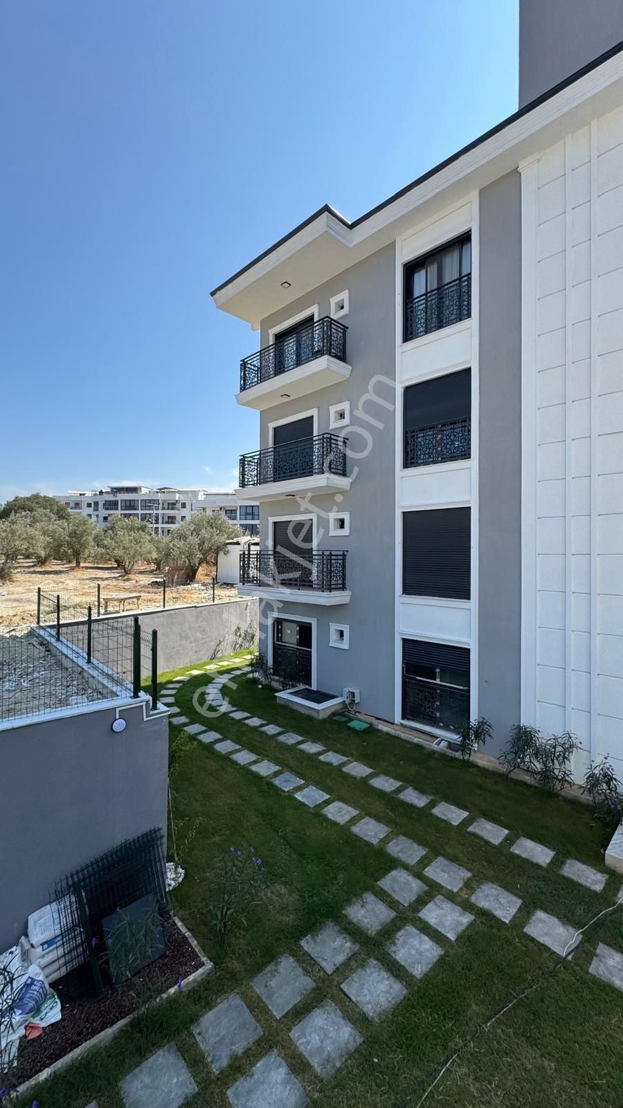 Kuşadası Değirmendere Satılık 2 +1 Havuzlu Sıfır Daire - Görsel 15