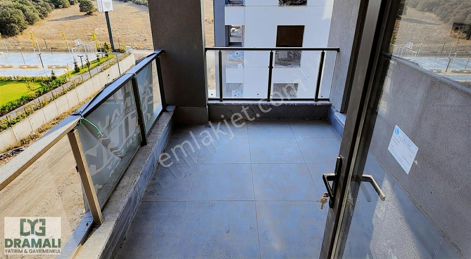 Kayapa Çamlıkta Niş Sitede Ön Cephe 2+1 Kat Mülkiyetli Daire! - Görsel 4