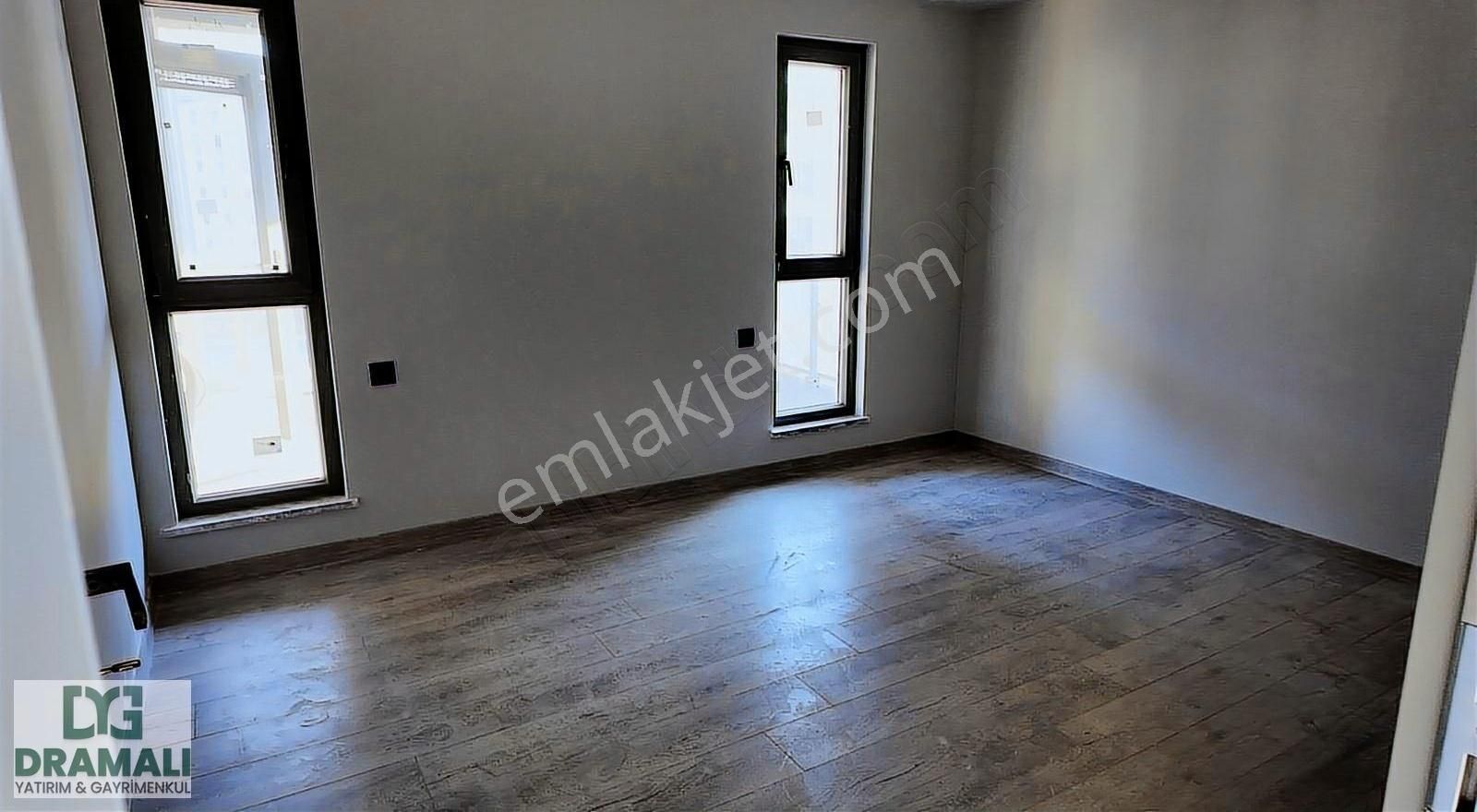 Kayapa Çamlıkta Niş Sitede Ön Cephe 2+1 Kat Mülkiyetli Daire! - Görsel 17