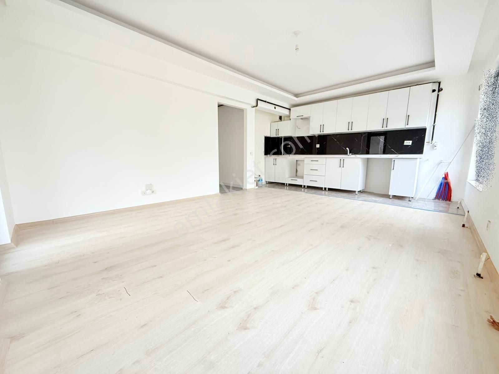 İmam Alim Sultan Cadde Üstünde Sıfır - Katta 2+1 Lüx Daire - Görsel 22