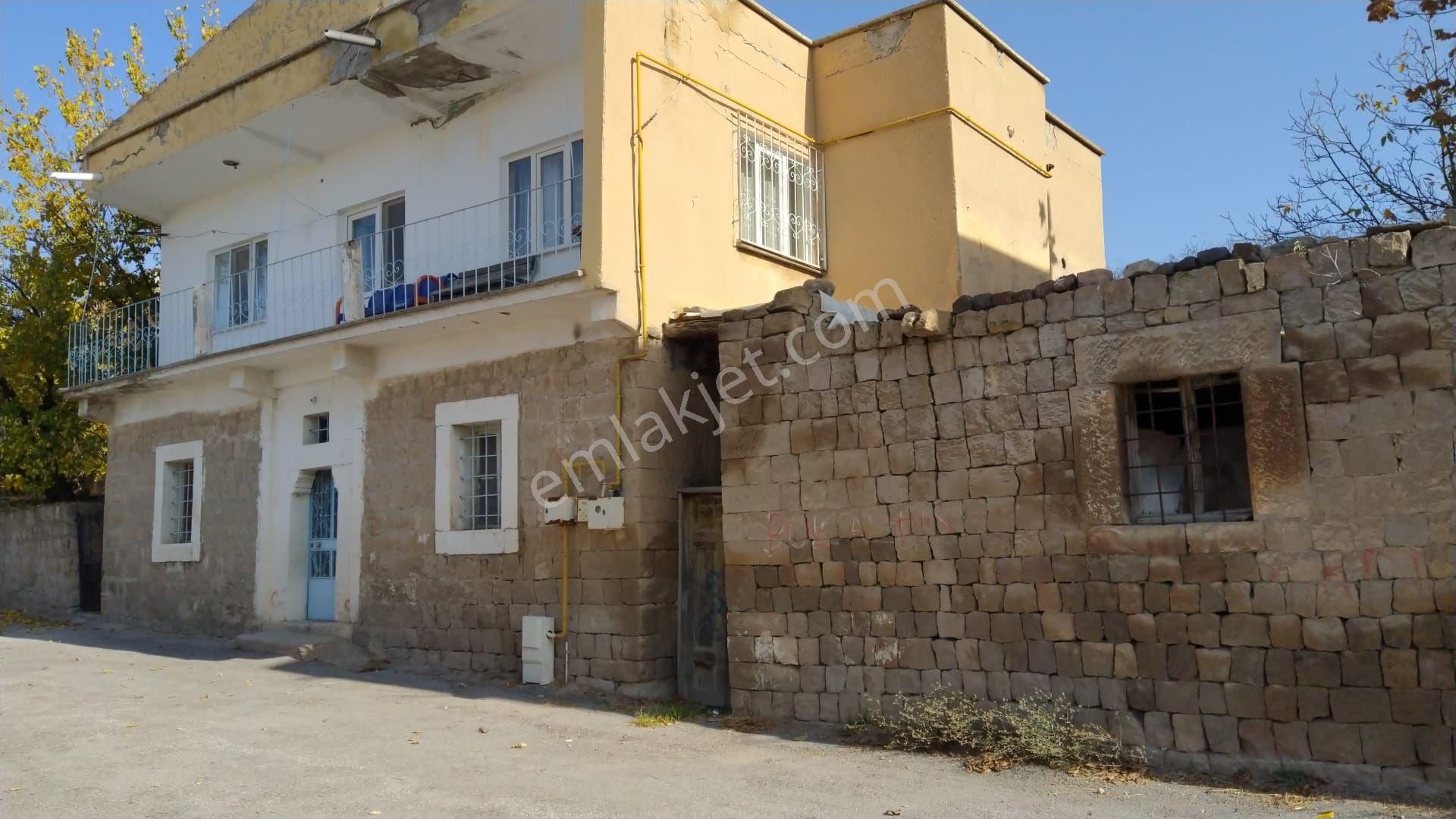 Milat Emlak Güvencesi İle Satılık Müstakil - Görsel 4