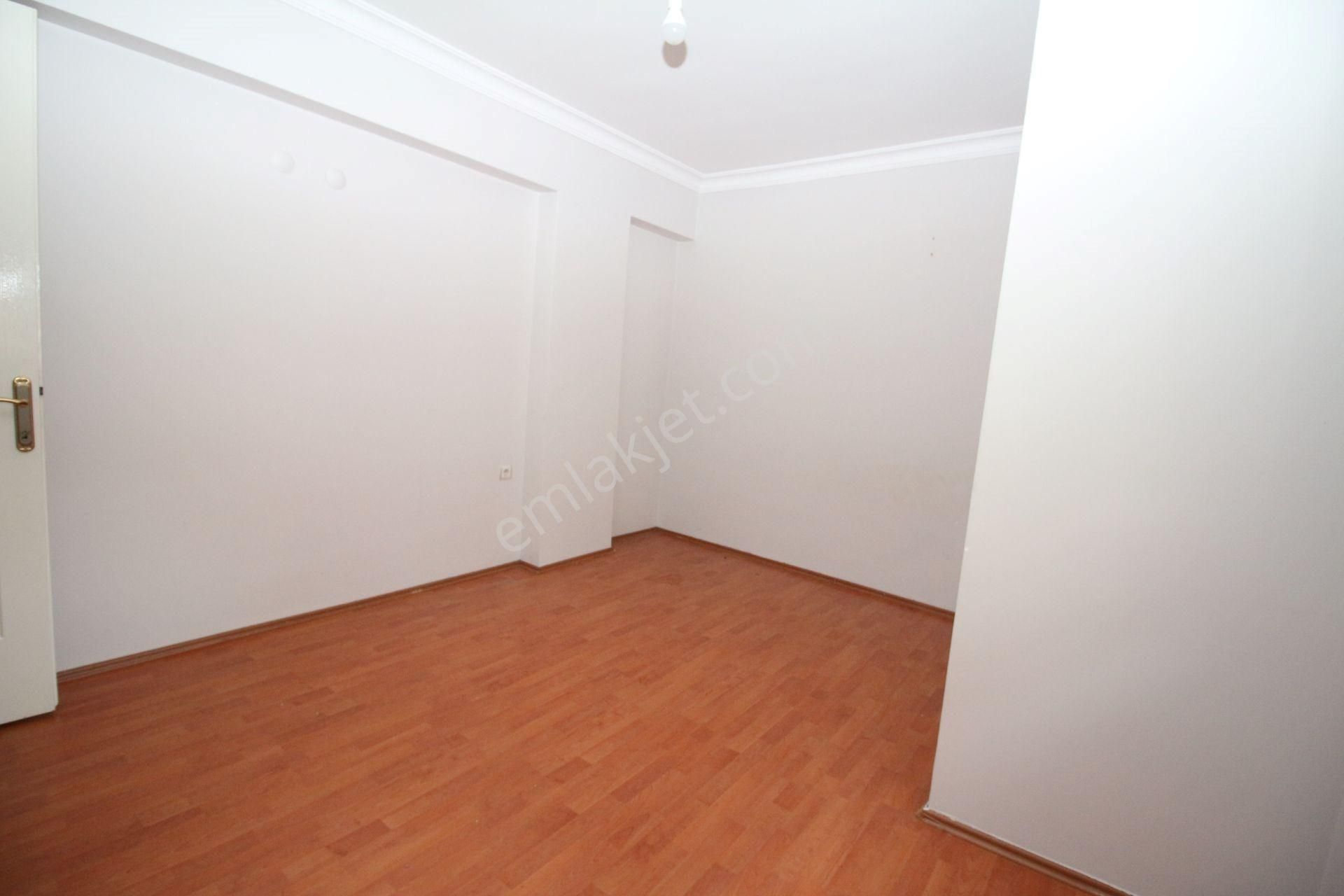 İkçü Yakını Ebeveyn Banyolu Doğalgazlı - Görsel 18