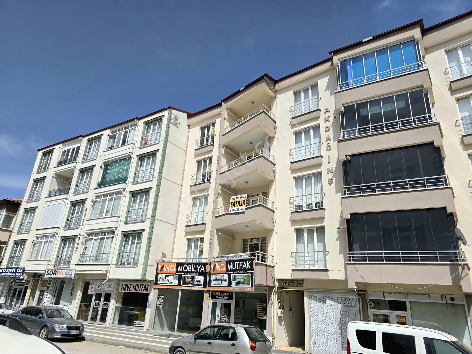 Dutluk Parkı Karşısı, Süper Lokasyonda, Satılık 3+1 Daire