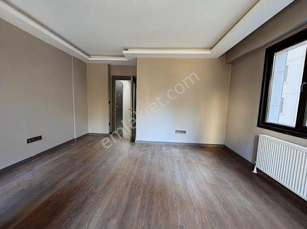 Suadiye Kaptanarif'te Sıfır Balkonlu Binada Kombili Lüx 2+1 - Görsel 4